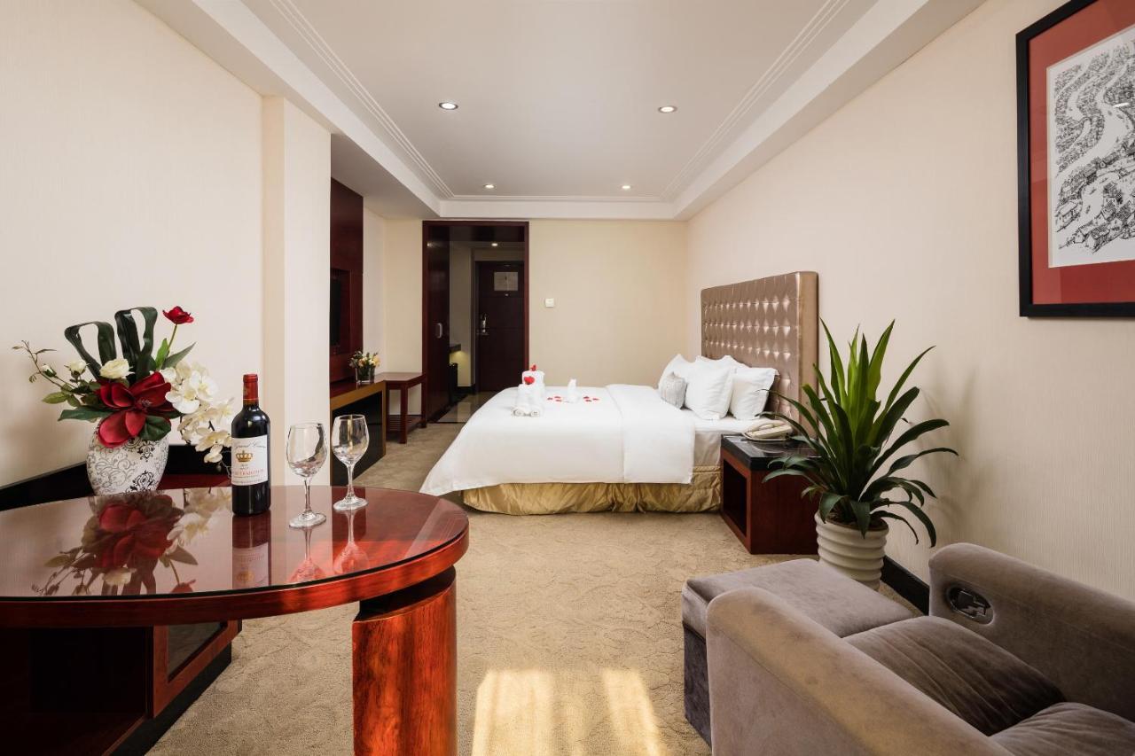 Gorgeous Hotel Гуанчжоу Экстерьер фото